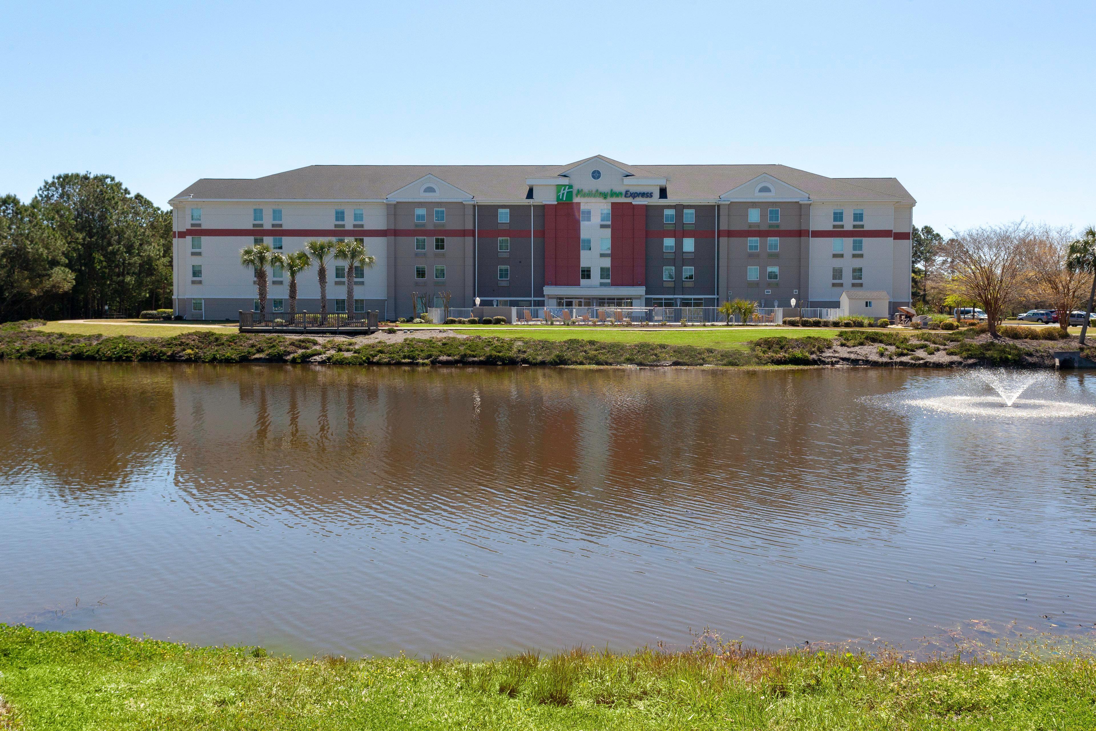 Holiday Inn Express Myrtle Beach-Broadway At The Beach By Ihg Екстер'єр фото