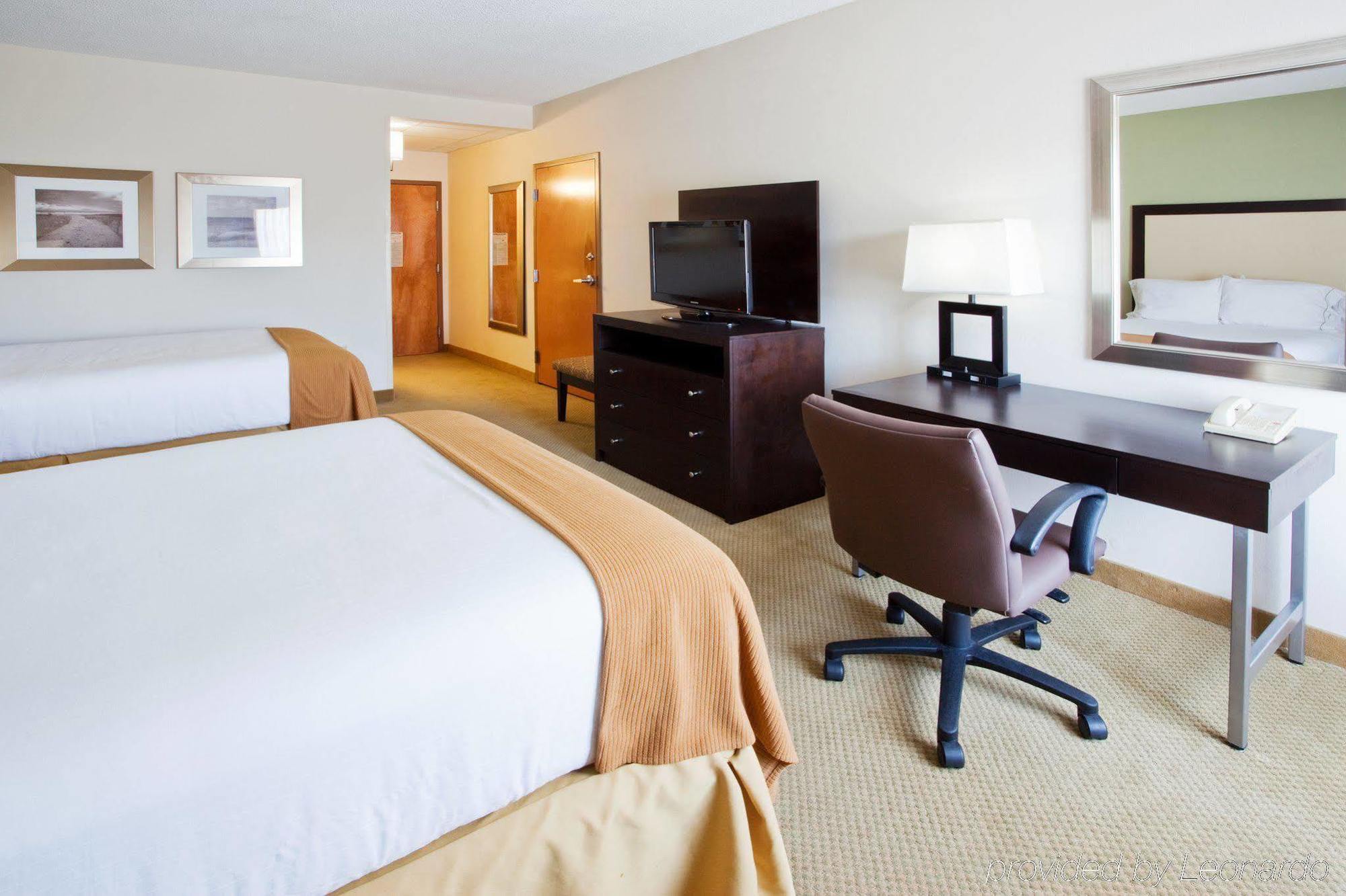 Holiday Inn Express Myrtle Beach-Broadway At The Beach By Ihg Екстер'єр фото