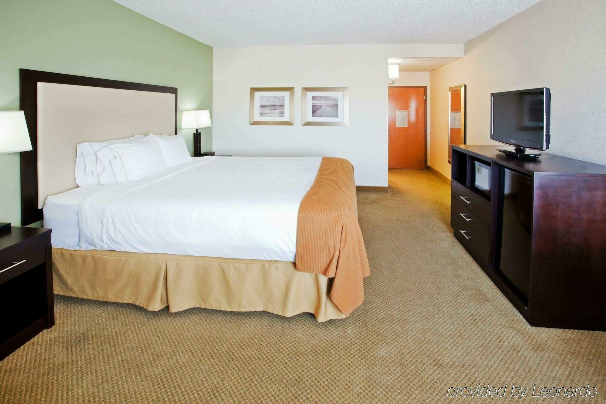 Holiday Inn Express Myrtle Beach-Broadway At The Beach By Ihg Екстер'єр фото